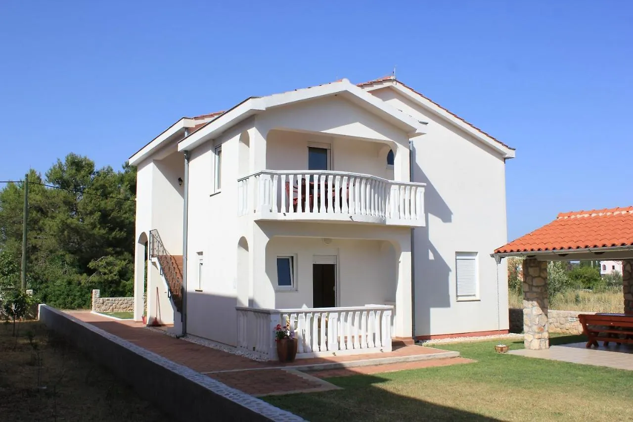 Studio Pasman 8215A 0*,  Croatia
